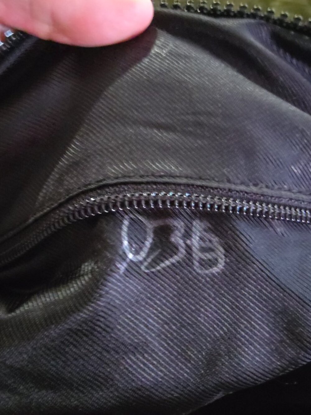 Lauren Ralph Lauren Signature Monogram Duffle Weekender Bag Lavender - Picture 6 of 7